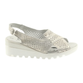 Zlatne ženske sandale na klin Filippo 729 zlatni