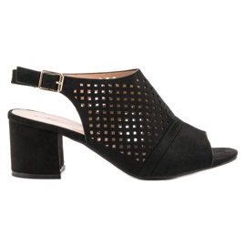 Ležerne zatvorene sandale crna