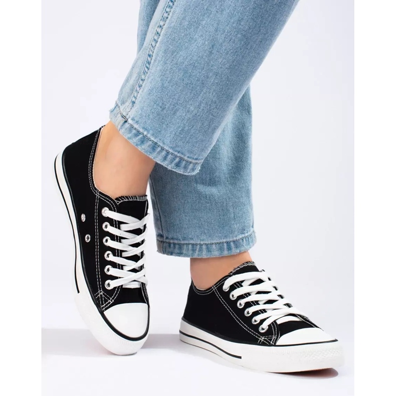 J. Star Klasične crne tenisice crno