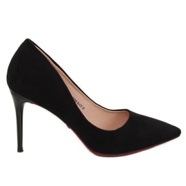 Crpke na crnoj E22369 crnoj iglici crna