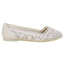 Coura Balerine od bijele čipke bijela