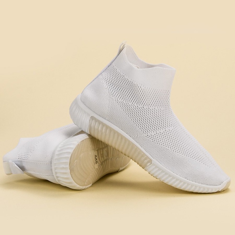 SHELOVET Natikače iznad gležnja bijela