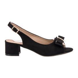 Evento Elegantne sandale na štikle crna