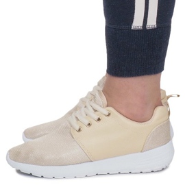 Zlatne sportske tenisice zlatni