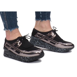 Crne sportske tenisice na platformi Calixte crna