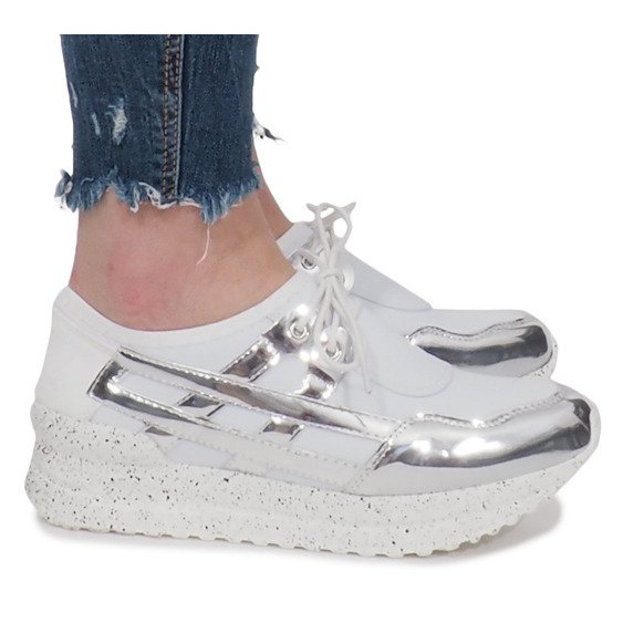 Bijele sportske tenisice na platformi Calixte bijela