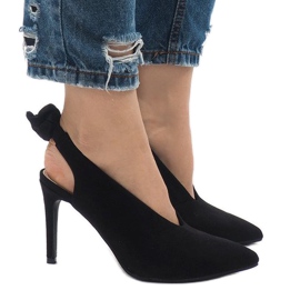 Crne štikle od antilopa LB-330 crna