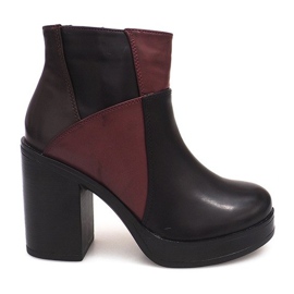 Čizme na petu s gumicom za brisanje YBS280 crne boje crna