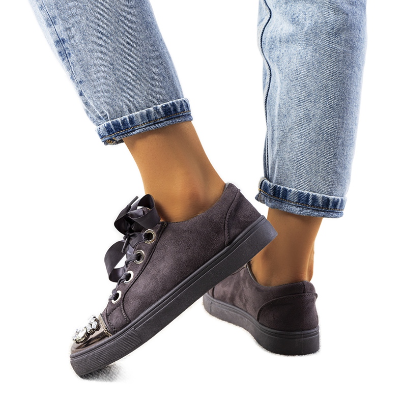 Bogato ukrašene tenisice 6192 Grey siva