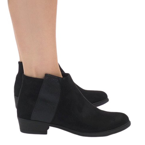 Crne čizme s izolacijom 88861 crno