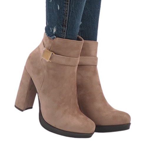 Ružičaste čizme na stupu J-8682 ružičasta