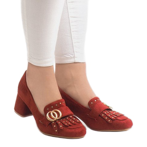 Crvene antilop pumpe na stupu X77 crvena