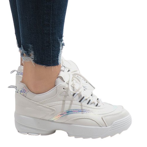 Modne bijele sportske cipele BO-62 bijela