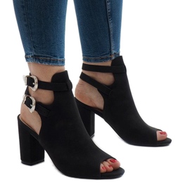 Crne čizme na postu 173-853 crna