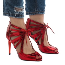 Crvene otvorene lakirane čizme C-003 crvena