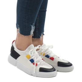 Crno-bijele sportske cipele tenisice 2018-9 bijela