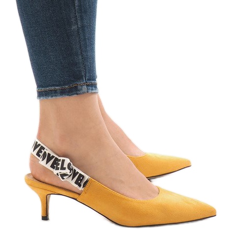 Žute pumpe na peti HD-33 žuta boja