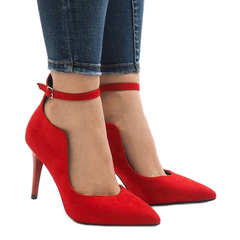 Crvene čizme na peti B-54 crvena