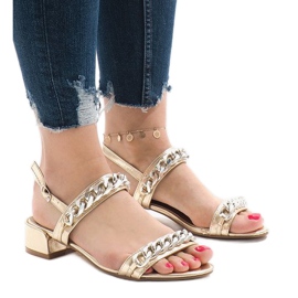 Zlatne sandale na visoku petu 77-15 zlatni