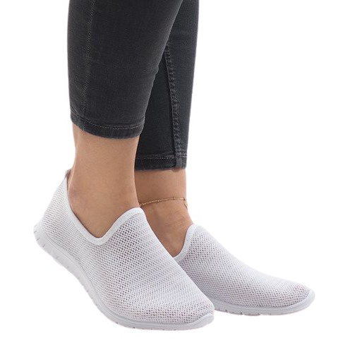 Bijele sportske cipele 909-17 bijela