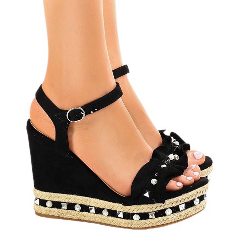 Crne sandale na klin biseri 2445 crno