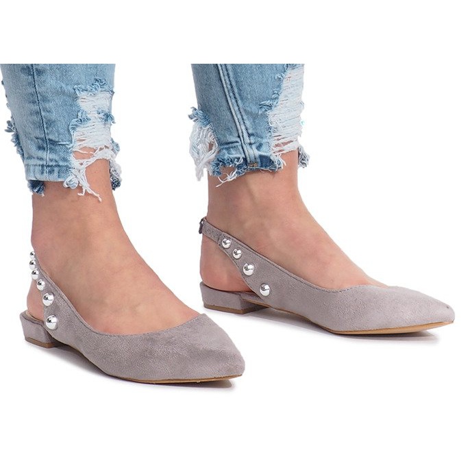 Sive balerine s Marou klinovima siva