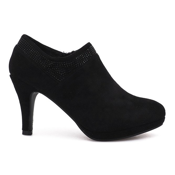 Mariene crne gležnjače crno