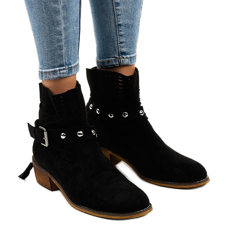 Crne ažurne čizme od antilopa LS-730 crno