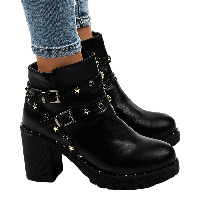 Crne gležnjače sa zvjezdicama D37-9 crno