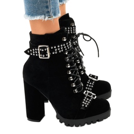 Crne antilop gležnjače na stupu LS5071 crna