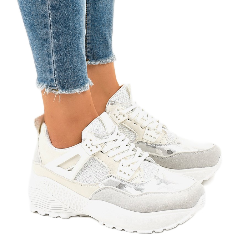 Modne bijele ženske sportske cipele C2 bijela