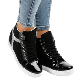 Crne tenisice na klin s šljokicama AN2959 crna