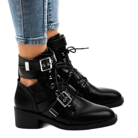 Crne ženske čizme na masivnom potplatu T195 crna