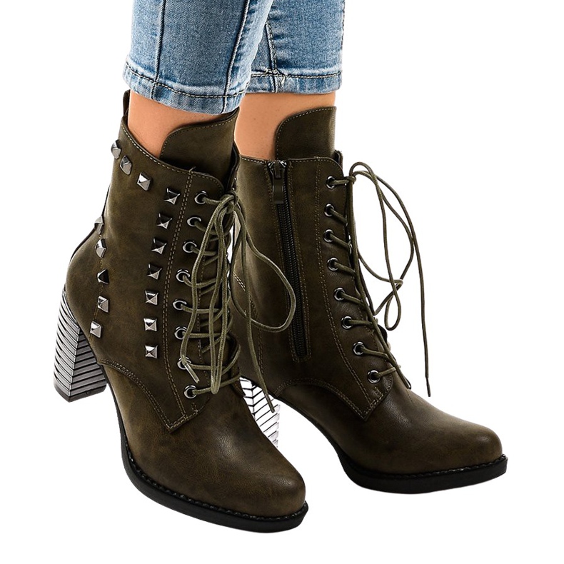 Zelene gležnjače s klinovima F117 zelena