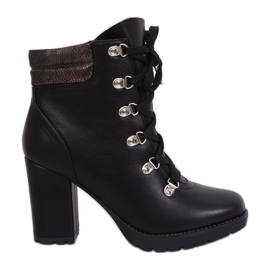 Crna visoka potpetica 8992-PU Crna