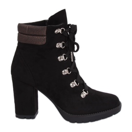 Crne štikle 8992 Crna