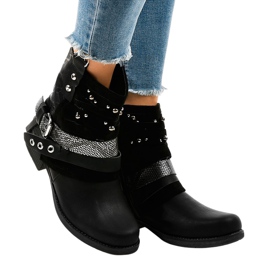 Crne čizme s izolacijom, bogato ukrašene A-351 crna