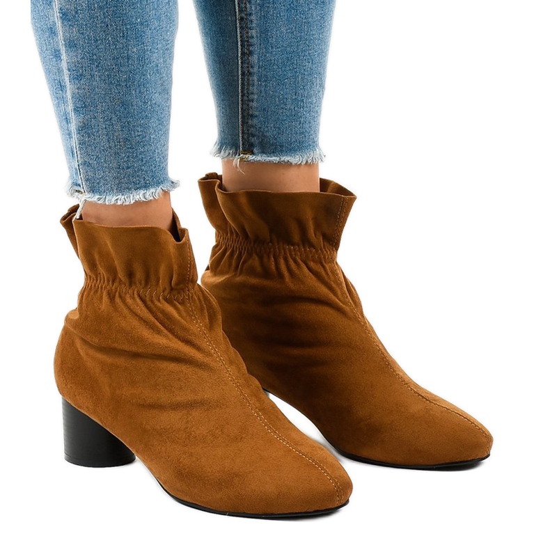 Smeđe čizme od antilopa na stupu JM5512M smeđa