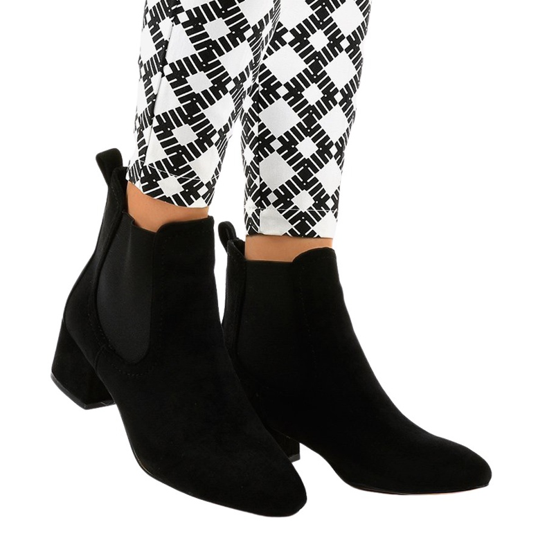 Crne gležnjače s elastikom 8012-PA crno