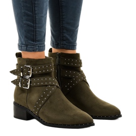 Zelene gležnjače od antilopa na stupu T172 zelena