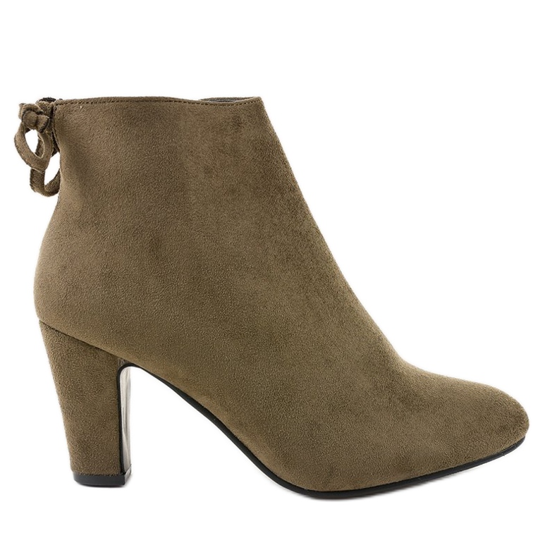 Zelene gležnjače od antilopa na stupu W852 zelena