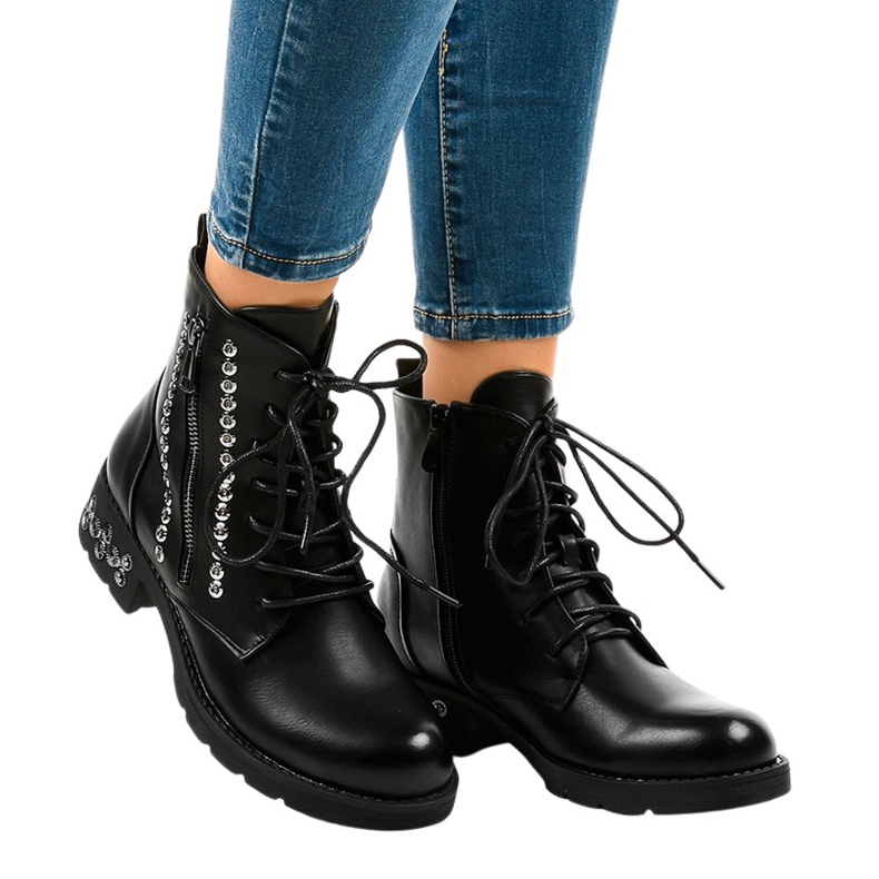 Crne ženske čizme s patentnim zatvaračem KL-602 crno