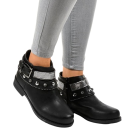 Crne čizme ukrašene patentnim zatvaračem LL178 crna