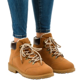 Čizme izolirane kamelom DS1702 smeđa