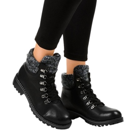 Crne planinarske čizme bez izolacije Z186 crna