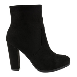 Crne visoke čizme na stupu F912 crna