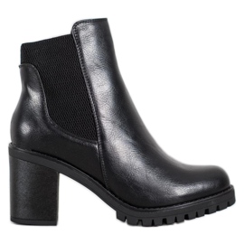 M.Daszyński Udobne čizme na post crno