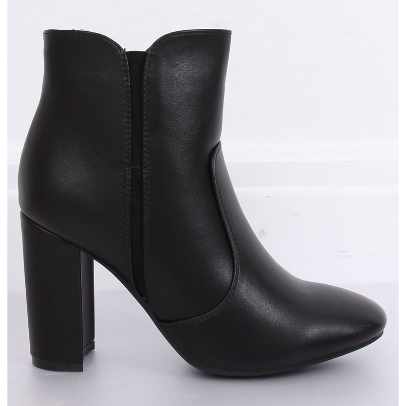 Crna 1436 Crne štikle crno