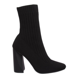 Crne X8037 Crne čizme s čarapama crna žuta boja