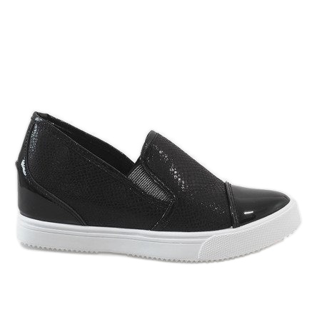 Crne tenisice na klin DD437-1 crno